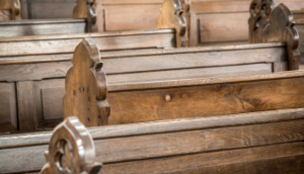 church-pews-1190412